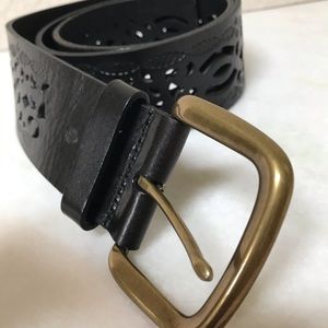 Black leather belt
